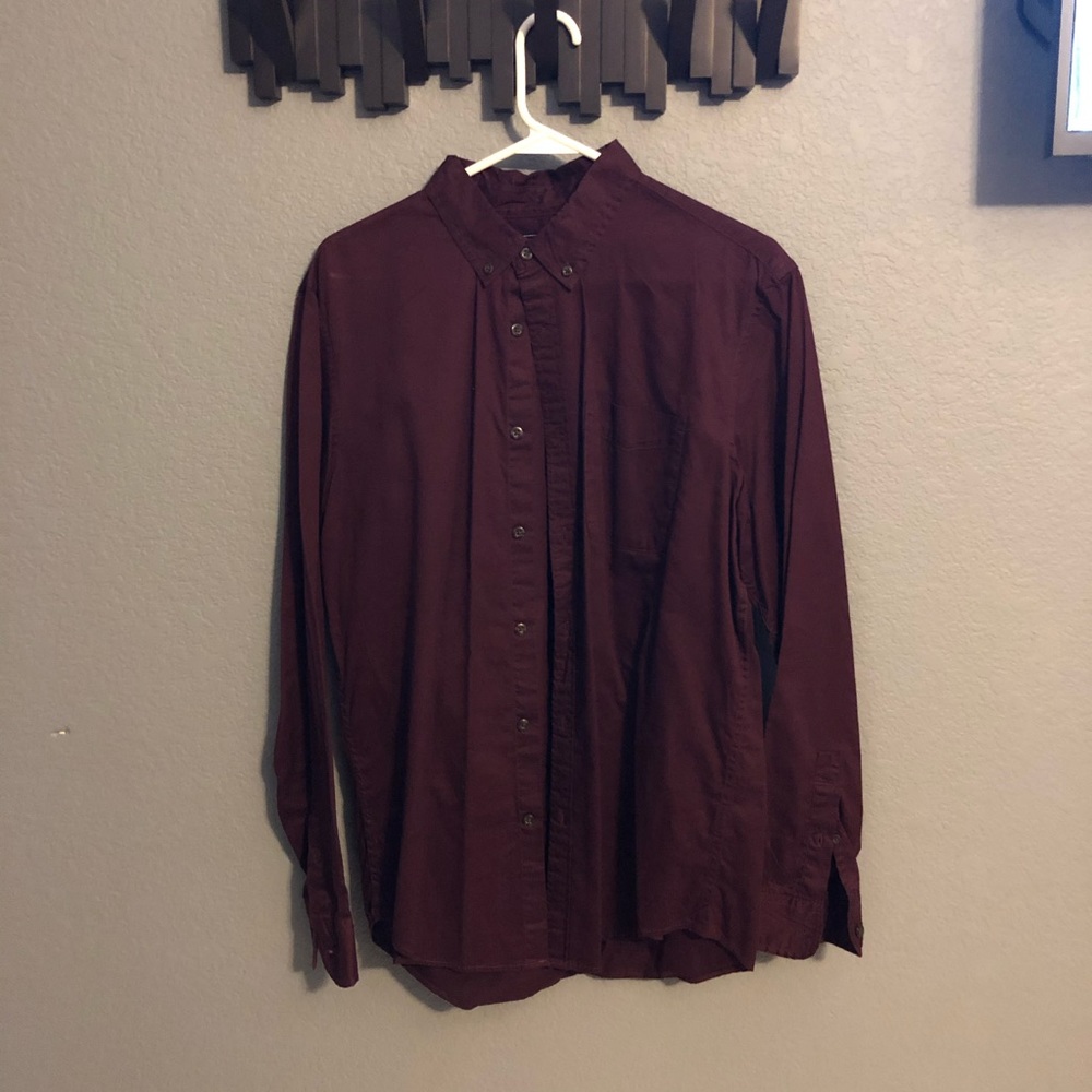 Men’s Burgundy Shirt